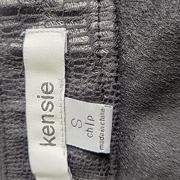 *KENSIE‎ Black Crocodile Print Mini Skirt Size Small - Picture 5 of 6